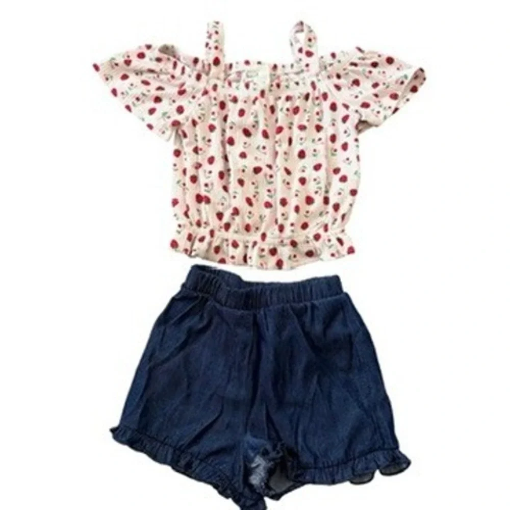 Heart and Arrow 2pc Set Strawberry Top Blue Ruffle Shorts Girls 4